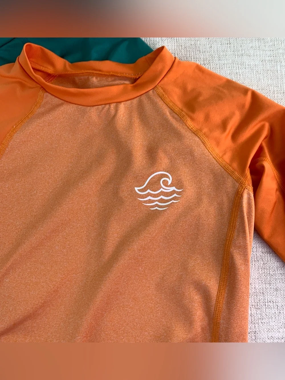 Lot of 2 boy Art class Rash Guard Swim Shirt - long sleeve orange green size L